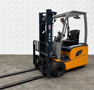 Электрический погрузчик CHL 1,8 т 600 Ач 3 опоры 30701